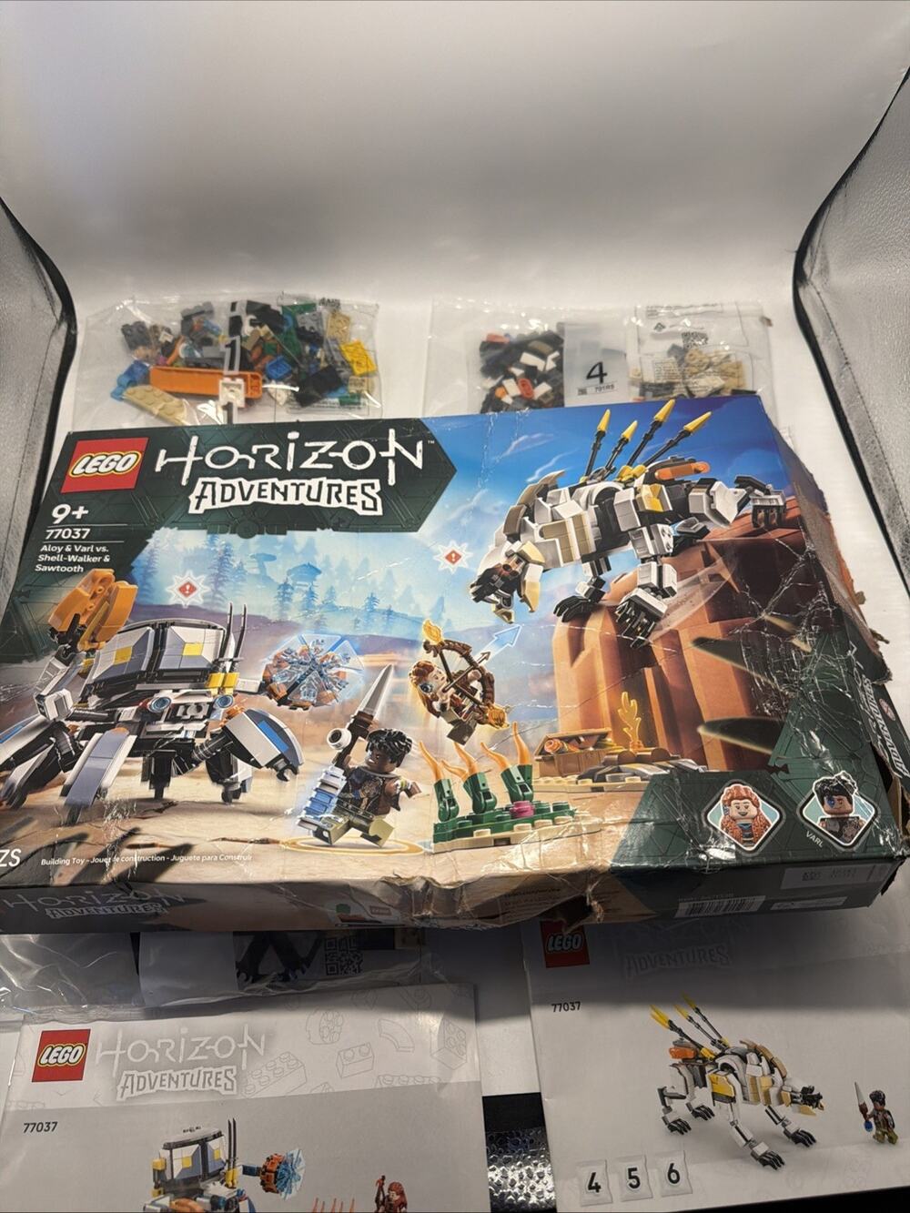 LEGO Horizon: Aloy & Varl Vs. Shell-Walker & Sawtooth (77037) Open Box
